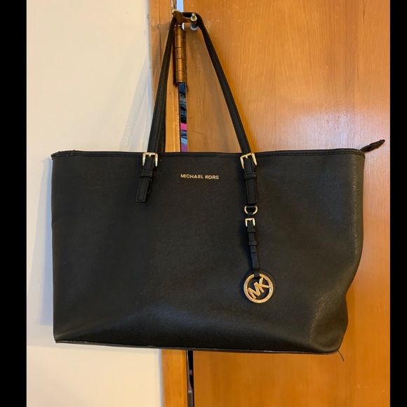 Michael Kors Handbags - Michael Kors black laptop tote purse